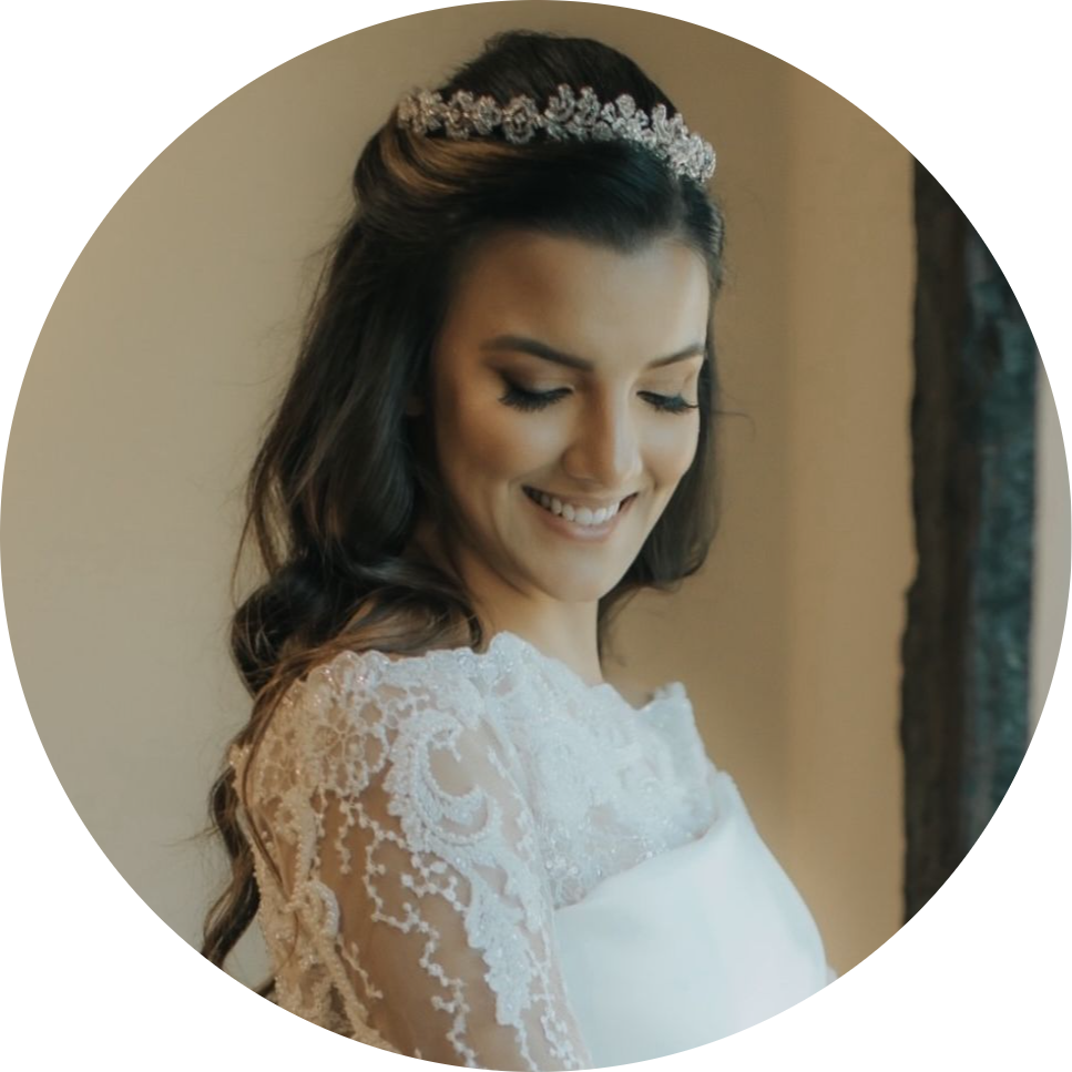 Luiza Oliveira - Maquiadora e Penteadista