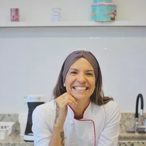 Imagem de capa para o Curso online PROGRAMA VIVER DA CONFEITARIA SEM MIMIMI
