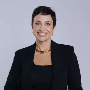 Imagem de capa para o Curso online Consultoria de Reestruturação e Posicionamento no LinkedIn