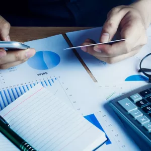 Imagen de portada para Curso online  Procurement: Gestión de Compras para el Área de Mantenimiento