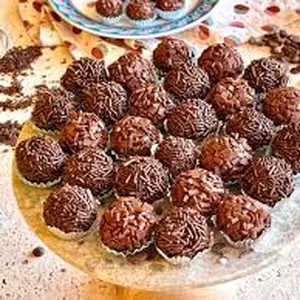 Imagem de capa para o Curso online BRIGADEIRO FRANCÊS