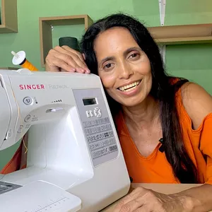 Imagem do curso Costura Simples e Fácil para Iniciantes! Faça peças do zero!