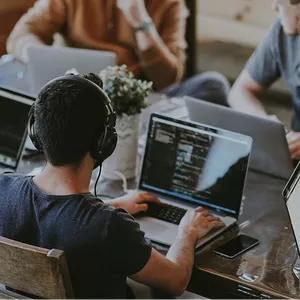 Imagem de capa para o Evento online Stream Pro: Da Zero ao Streamer Profissional