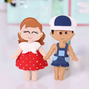 Imagem de capa para o Curso online Boneca Troca Roupa