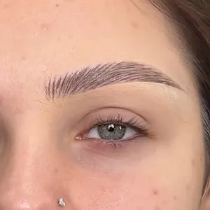 Imagen de portada para Curso online Curso Cejas perfectas