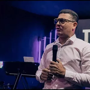 Imagen de portada para Evento presencial TU CASA ES UN INFIERNO? TRANFORMALA EN TRES DIAS.