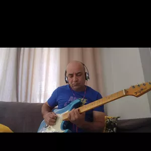 Imagem de capa para o Curso online Curso de Guitarra