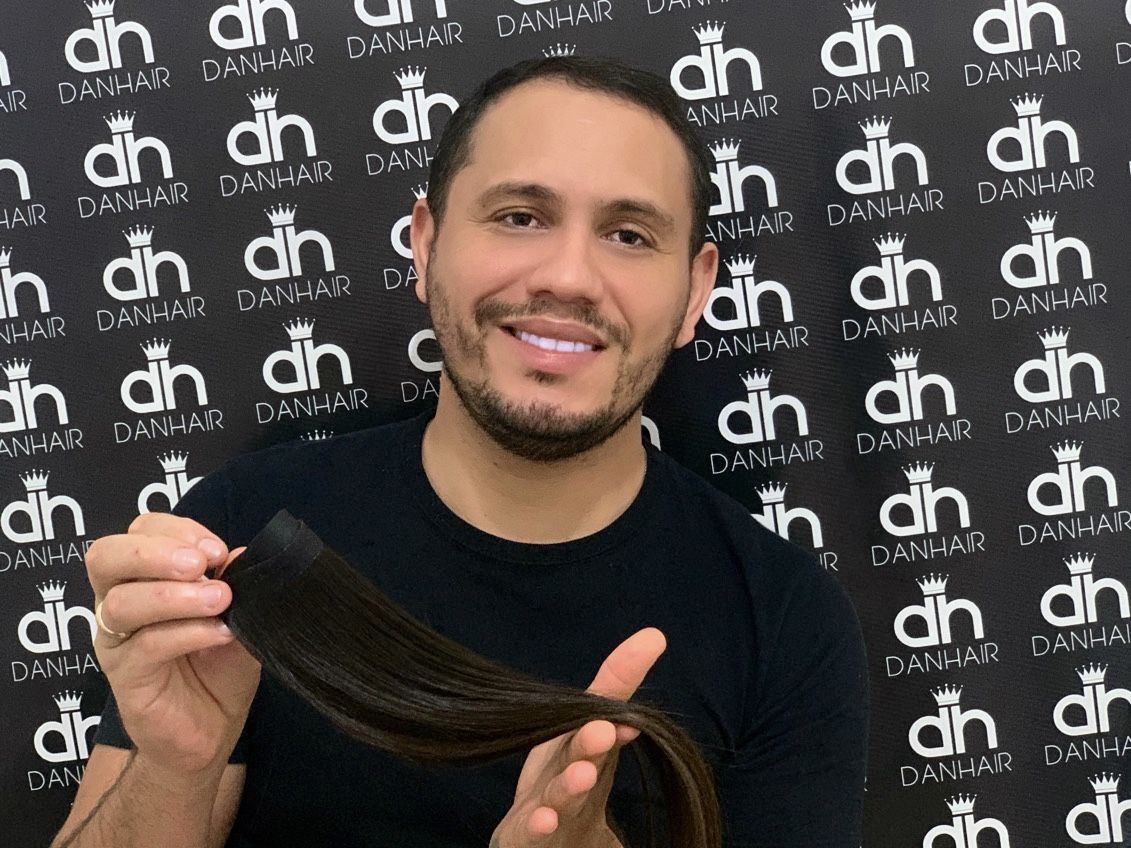 Imagem do curso Confecção de Mega Hair de fita adesiva em nanopele