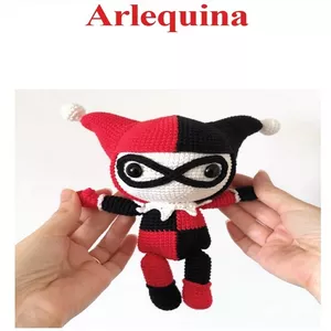 Boneca Arlequina amigurumi - Central do Artesanato