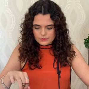 Imagem de capa para o Curso online Atendimento Mesa DNB