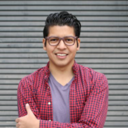 🔹Jame L., Emprendedor.