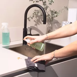 Imagen de portada para Curso online Aprende a limpiar tu hogar de manera efectiva y ecológica