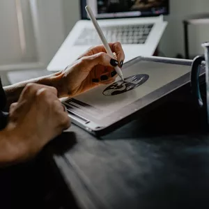 Imagen de portada para Ebook Servicios de Diseño: Logos y Portafolios que Destacan tu Marca