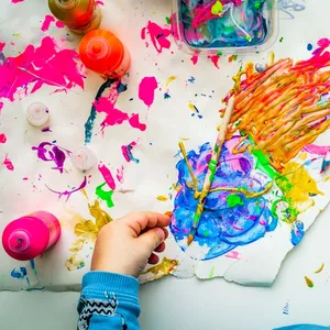 Imagen de portada para Ebook "Mis amigos los monstruos" Libro para colorear 