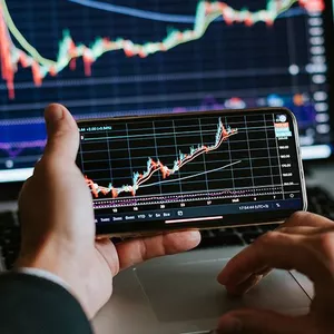 Imagen de portada para Curso online Aprende trading desde cero