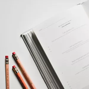 Imagem de capa para o Ebook Domine a Formatação: E-book de Capas para trabalhos escolares e acadêmicos.