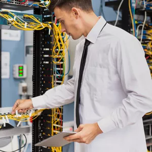 Imagem do curso Redes de Acesso e Serviços de Telecomunicação 