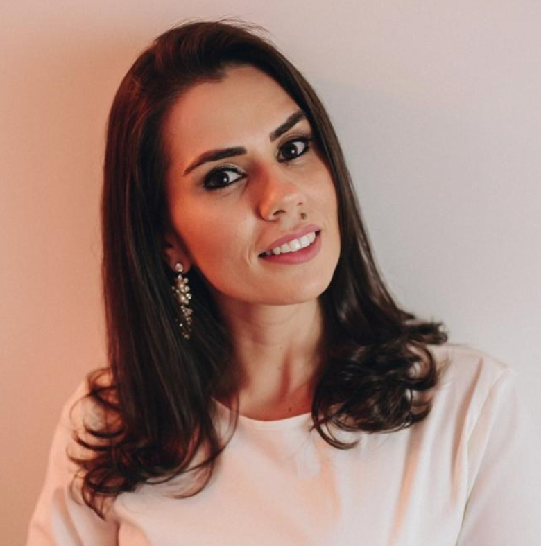 Maria Gabriella, 38 anni