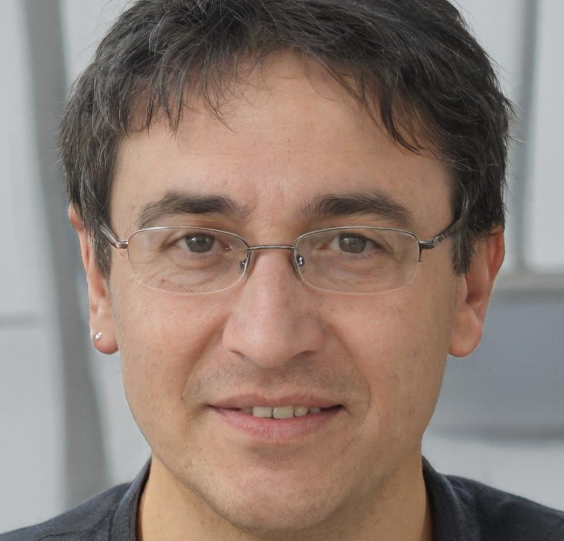 Miguel Tavares