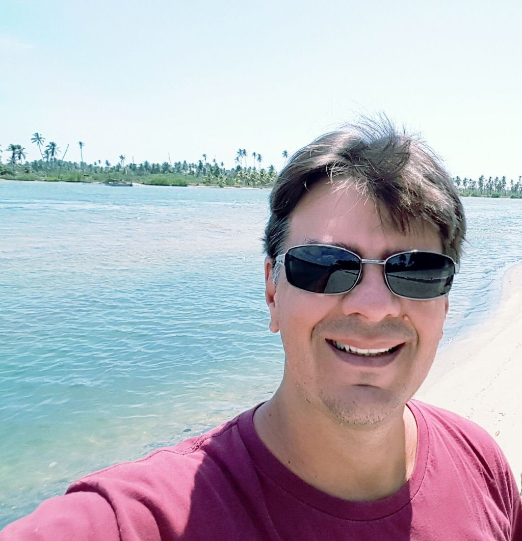 Prof. Ednewton de Vasconcelos