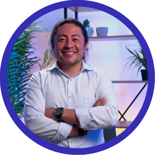 🔹 HOWARD HINOJOSA