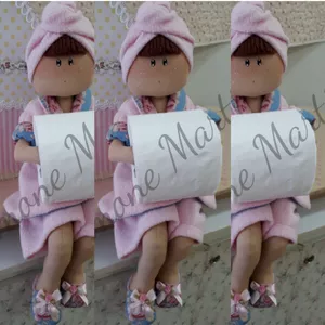 Imagem de capa para o Ebook Boneca Banheiro