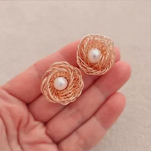 Imagen de portada para Curso online Tutorial aretes Flor