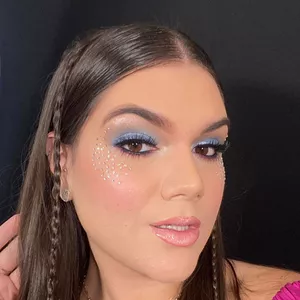 Imagem de capa para o Curso online Maquiagem Colorida Clean Beauty para Iniciantes