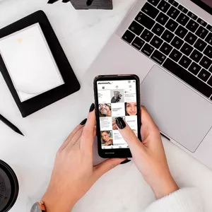 Imagem de capa para o Curso online 20 Presets Beauty para Instagram