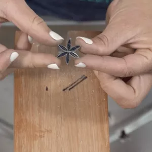 Imagen de portada para Curso online Técnica de Calado en Joyería