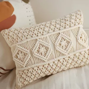 Imagem de capa para o Curso online Curso Almofada de Macramê - IALAI ART Por Laiz Alionço