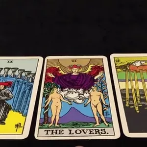 Imagen de portada para Curso online Descubre a la Mejor Vidente en Barcelona 🔮