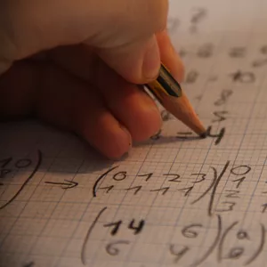 Imagem de capa para o Curso online Matemática financeira
