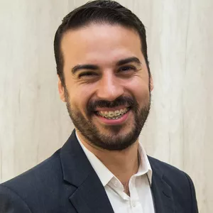 Imagem de capa para o Curso online MASSOTERAPEUTA DE SUCESSO - ONLINE