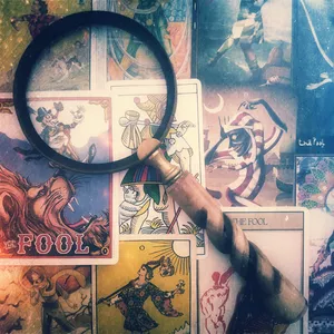 Imagem de capa para o Curso online Investigando o Tarot