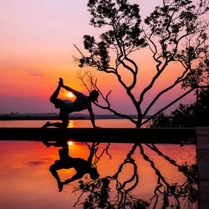 Imagem de capa para o Curso online Yoga: aprofunde seu conhecimento e sua prática 