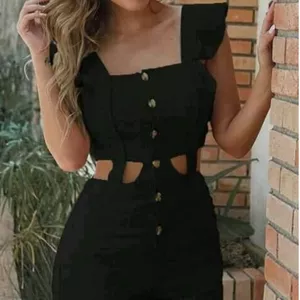 Imagen de portada para Ebook PATRON DE ENTERIZO CORTO CON RECORTE Y VOLANTE EN LOS HOMBROS TALLAS (((S-M-L)