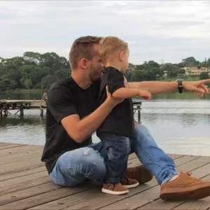 Imagem de capa para o Ebook Ebook "Ensine o menino no caminho"