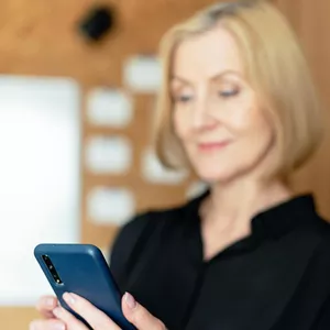 Imagen de portada para Curso online Domina Capcut en 7 días. Edición fácil para emprendedores