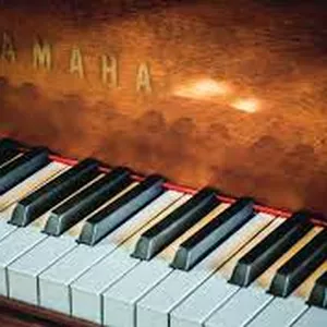 Imagem de capa para o Curso online  Como tocar piano de uma forma prática