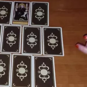 Imagen de portada para Curso online Tarot Que Siente Por Mi Gratis 💖