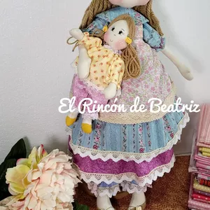 Imagen de portada para Curso online aula muñecas románticas 