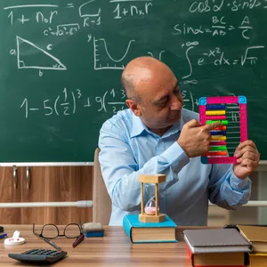 Imagem do curso Educação e Pensamento Matemático