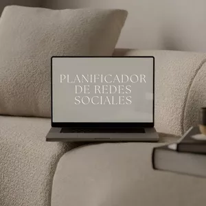 Imagen de portada para Ebook Planificador de Redes Sociales con Derecho de Reventa