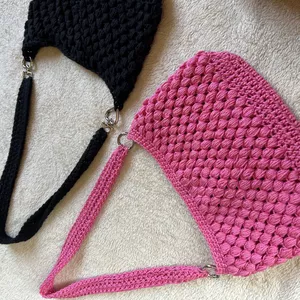 Imagem de capa para o Curso online Tutorial bolsa de crochê para iniciantes 