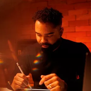 Imagem de capa para o Curso online Close Friends: Bastidores da Ascensão