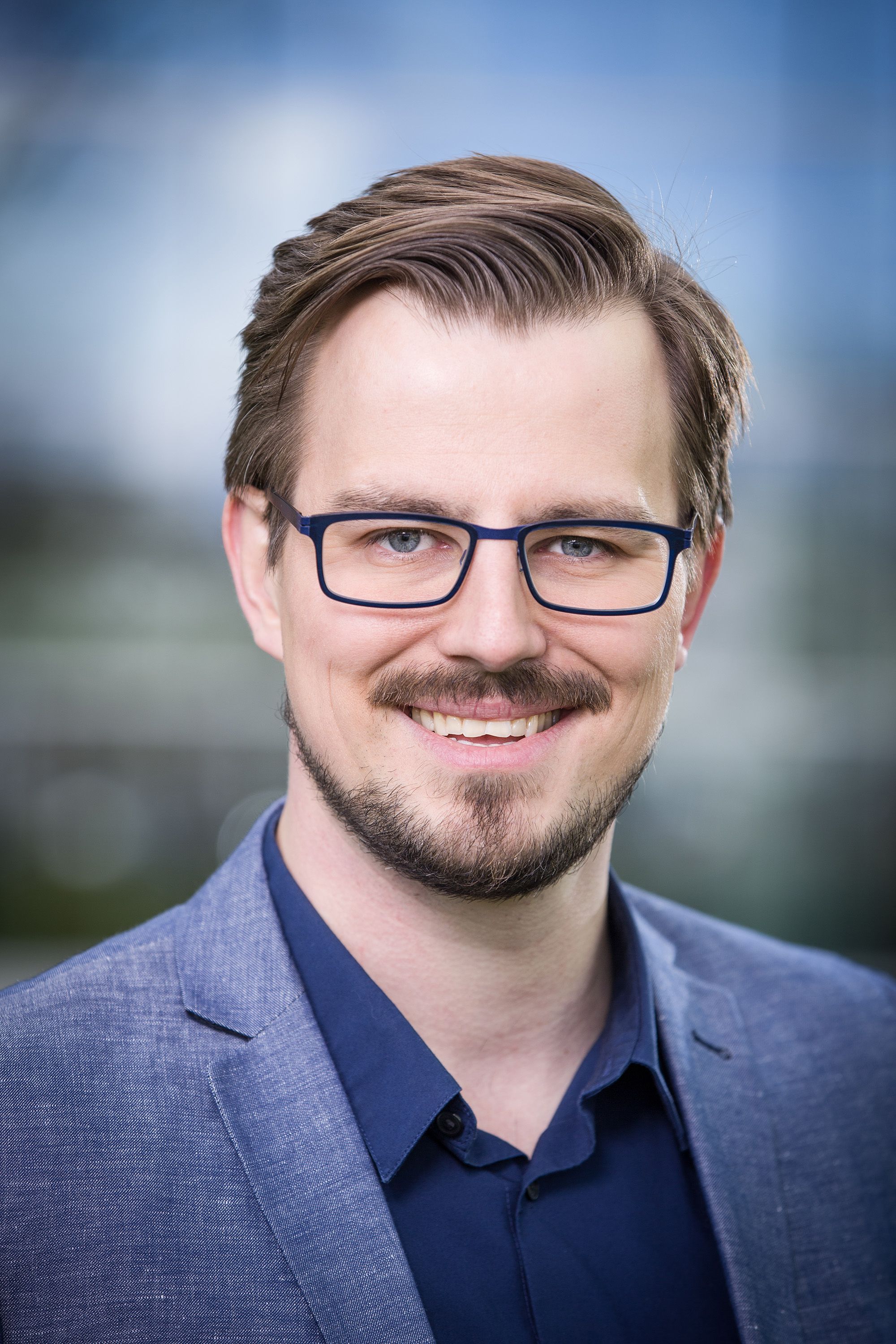 Dr. Boris Nikolai Konrad