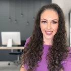 Prof. Fernanda Julie