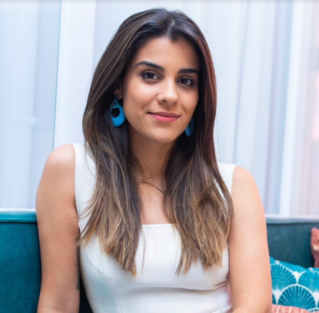Marina Naves