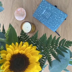 Imagen de portada para Curso online El arte de Manifestar -  Curso de Journaling Personal